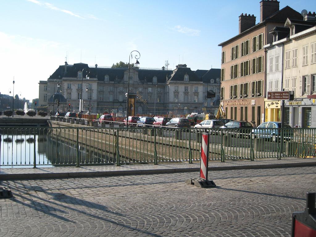 A2007092202.jpg - Troyes.